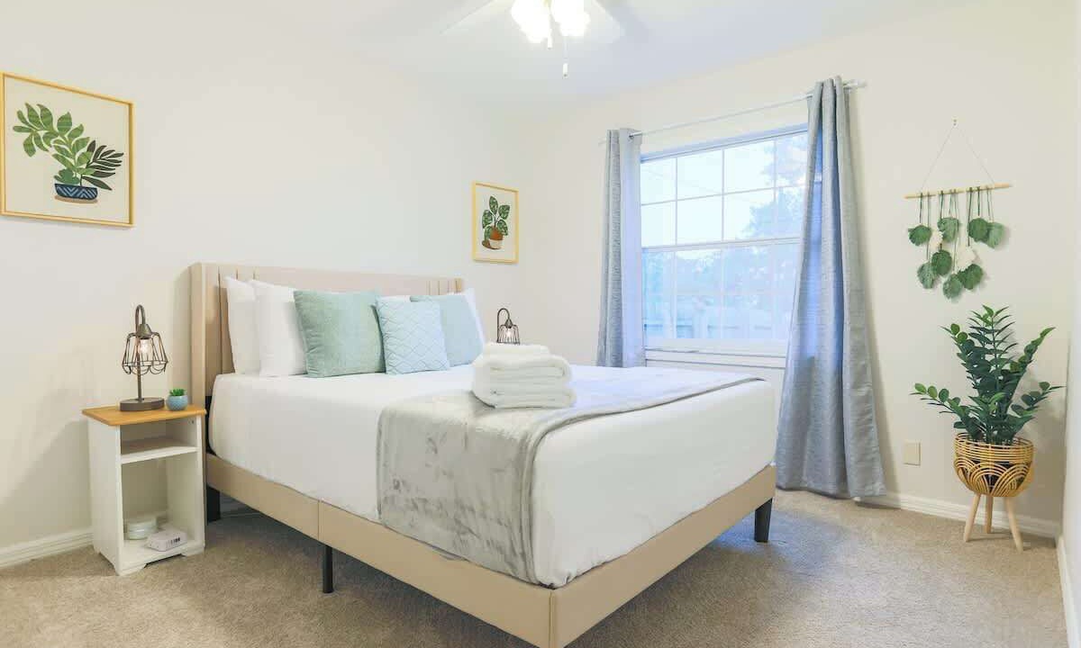 Photo of Bedroom in Palm Harbor