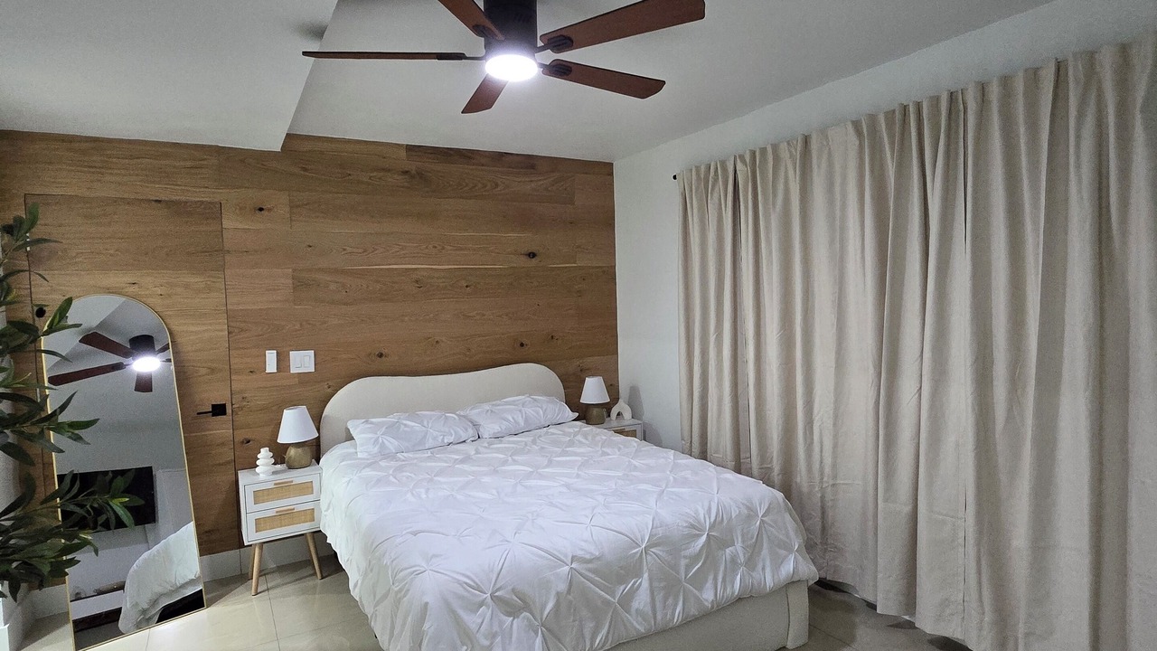 Photo of Bedroom in Lantana