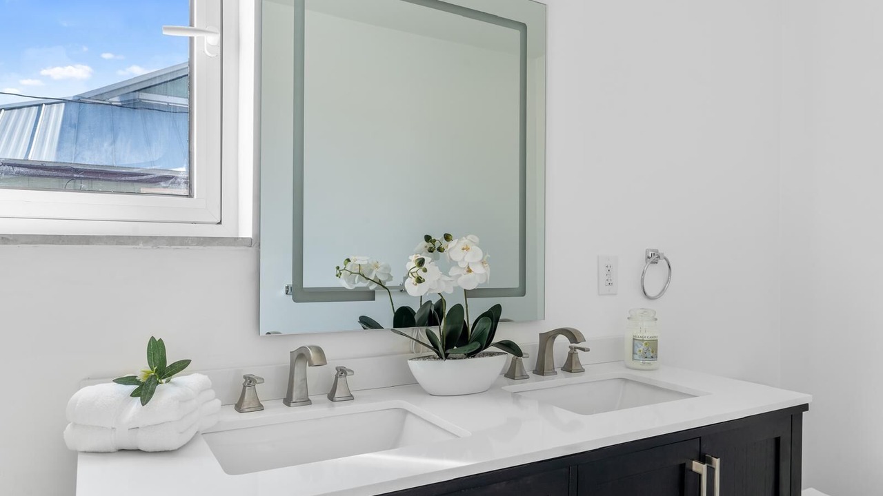 Photo of Bathroom in Port Saint Lucie