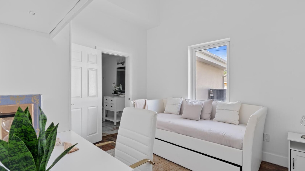 Photo of Livingroom in Port Saint Lucie