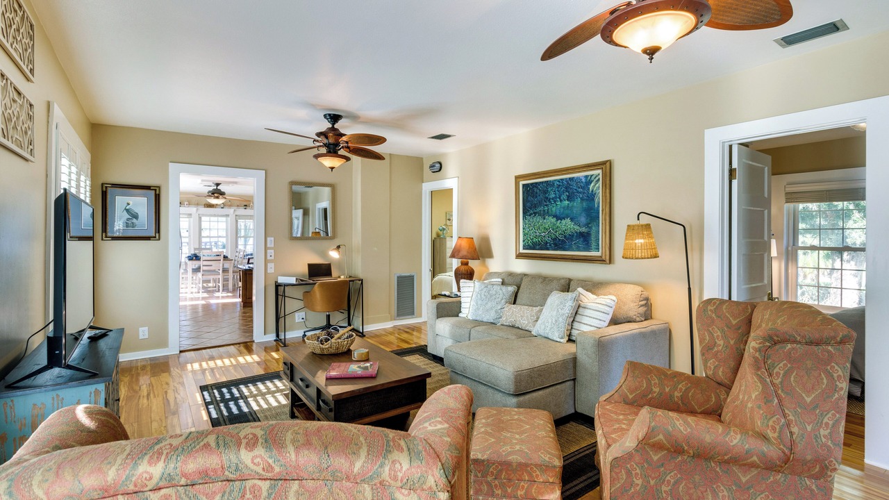 Photo of Livingroom in Tavares