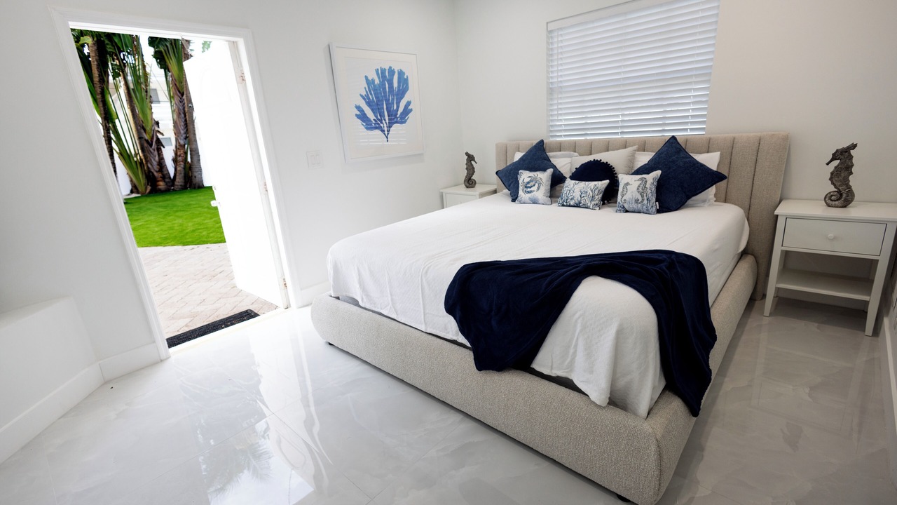 Photo of Bedroom in Royal Poinciana