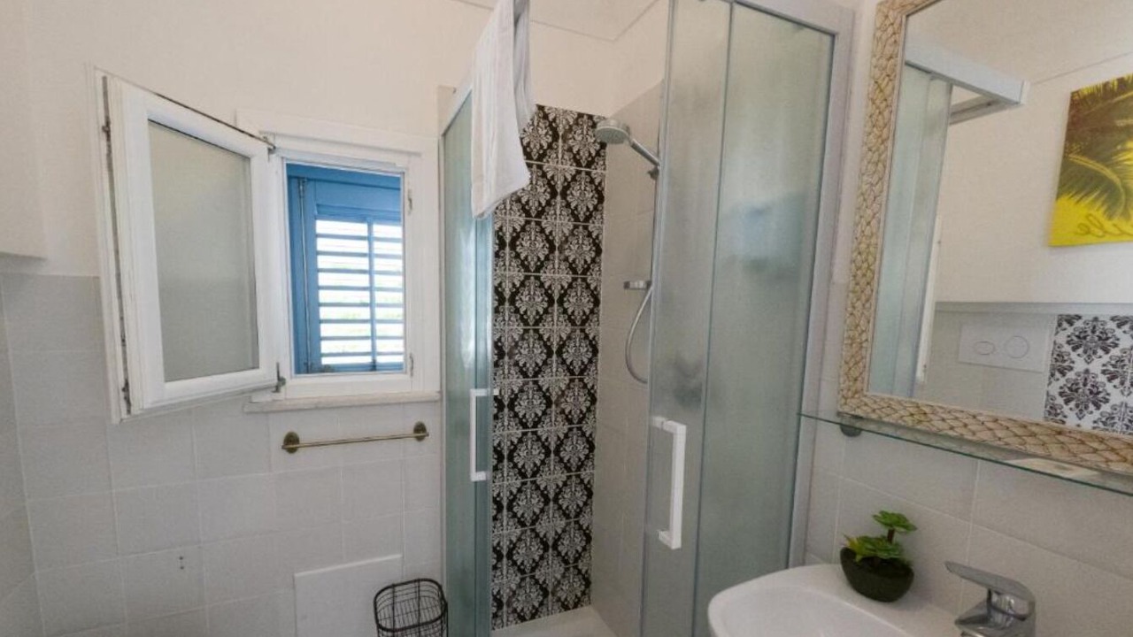 Photo of Bathroom in Cooper City