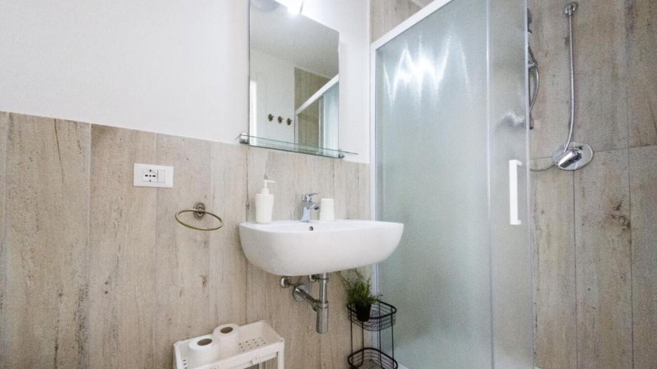 Photo of Bathroom in Cooper City