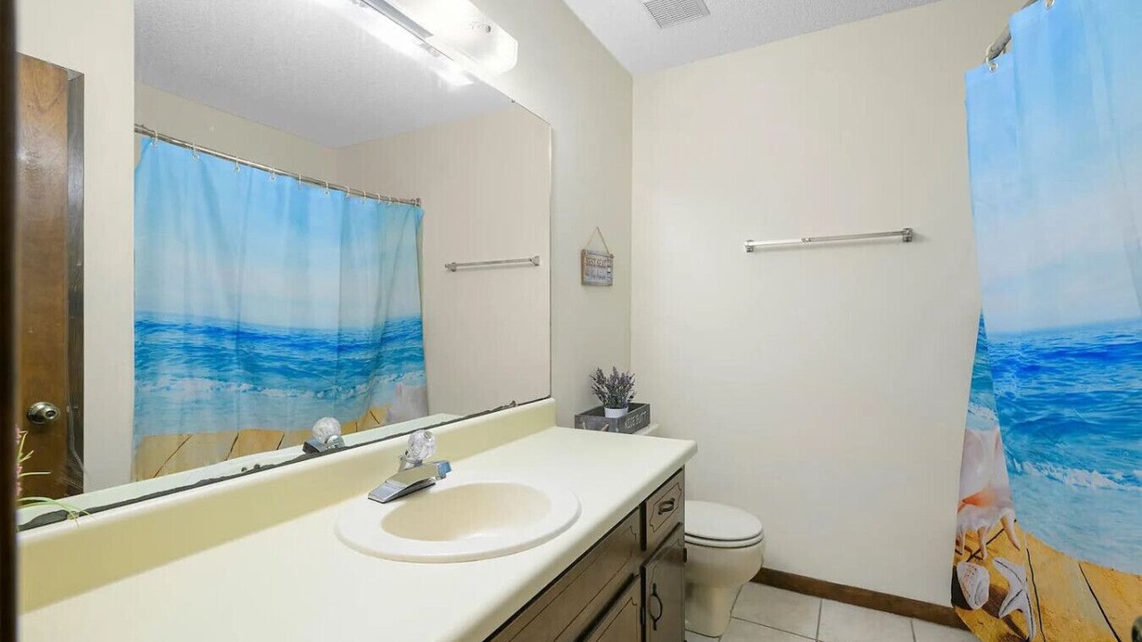 Photo of Bathroom in Niceville
