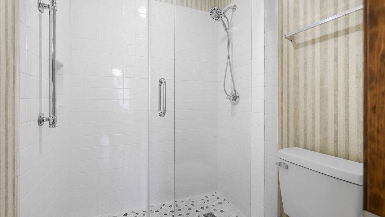 Photo of Bathroom in Niceville