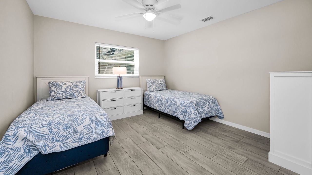 Photo of Bedroom in Crystal Beach
