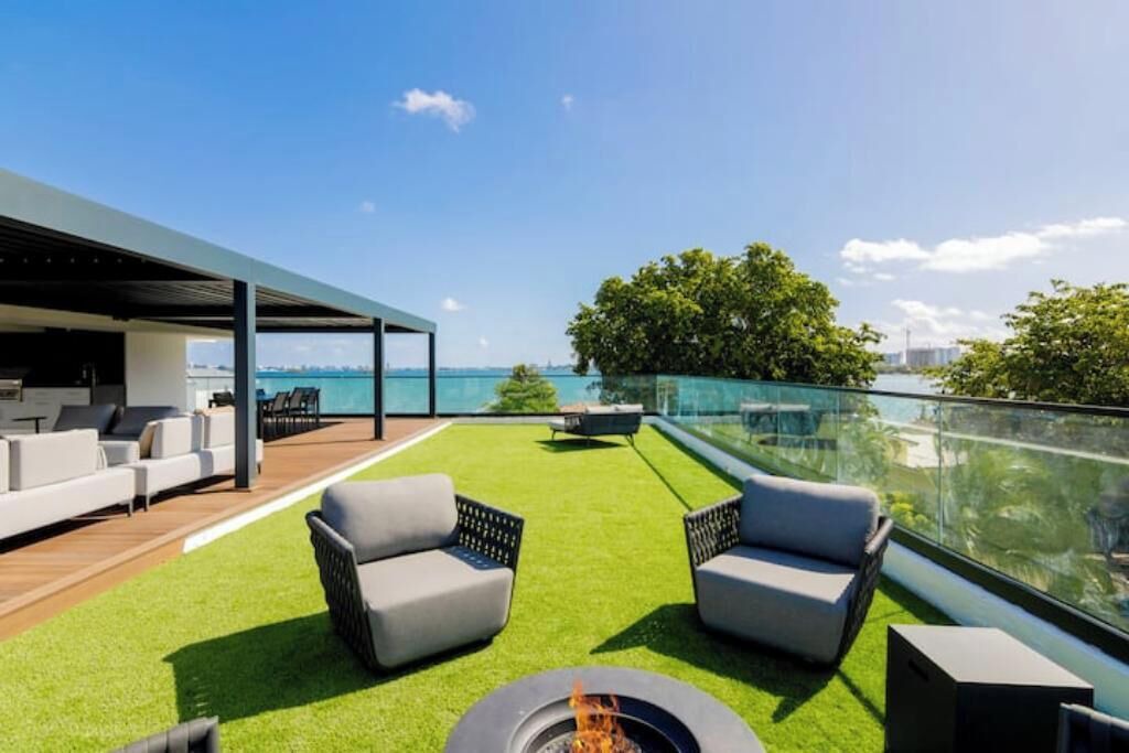 Photo of Patio Balcony in Seybold