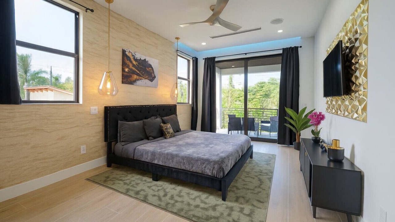 Photo of Bedroom in Harbordale