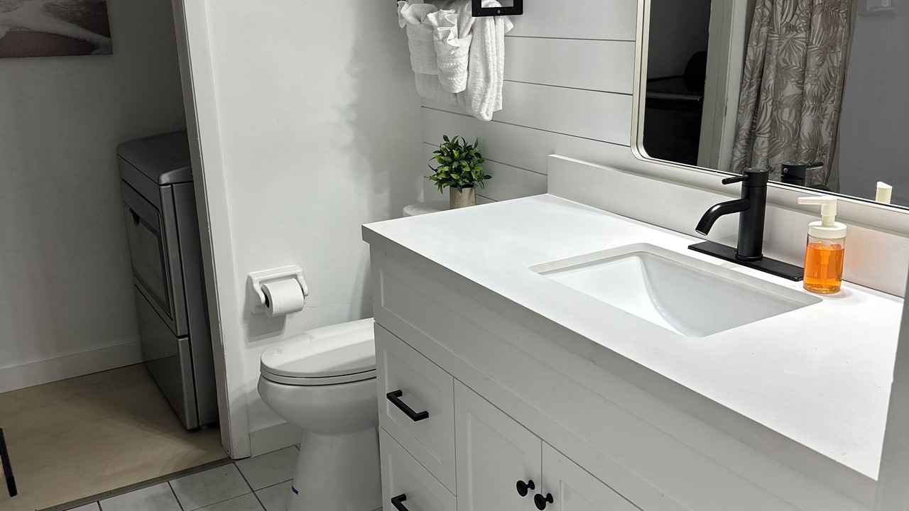 Photo of Bathroom in Port Orange