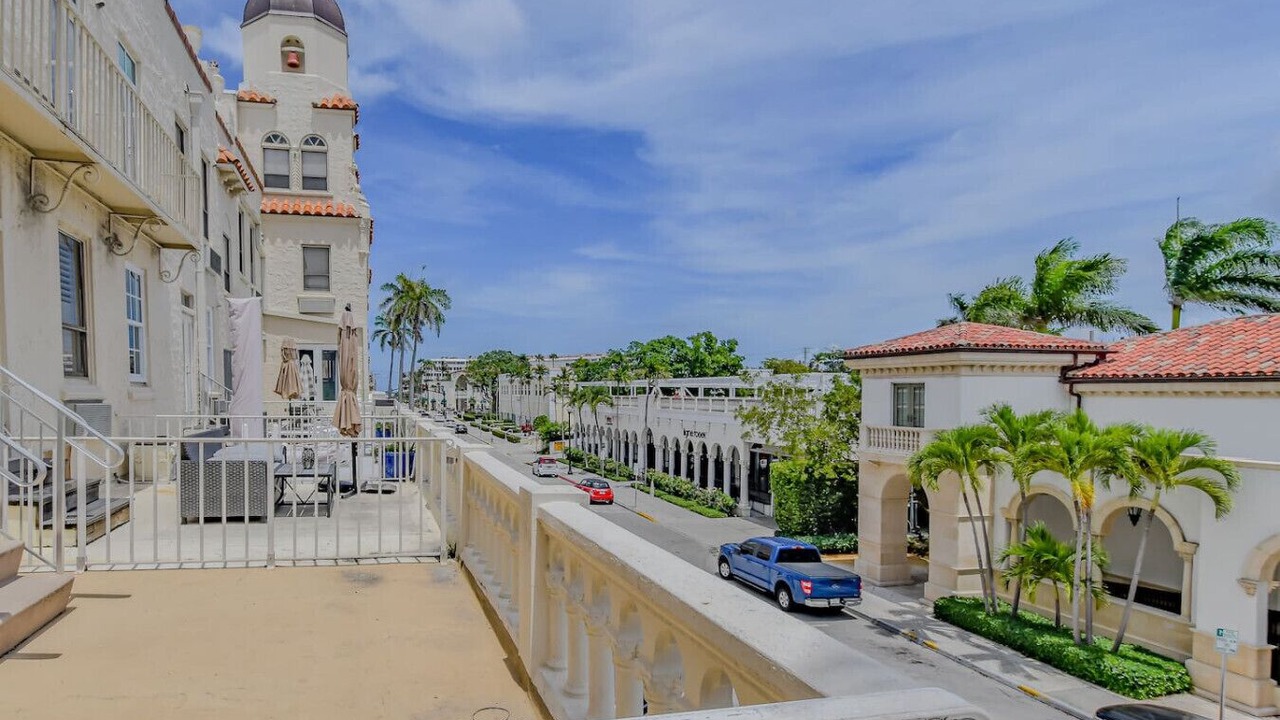 Photo of Outdoor in Palm Beach - West Palm Beach
