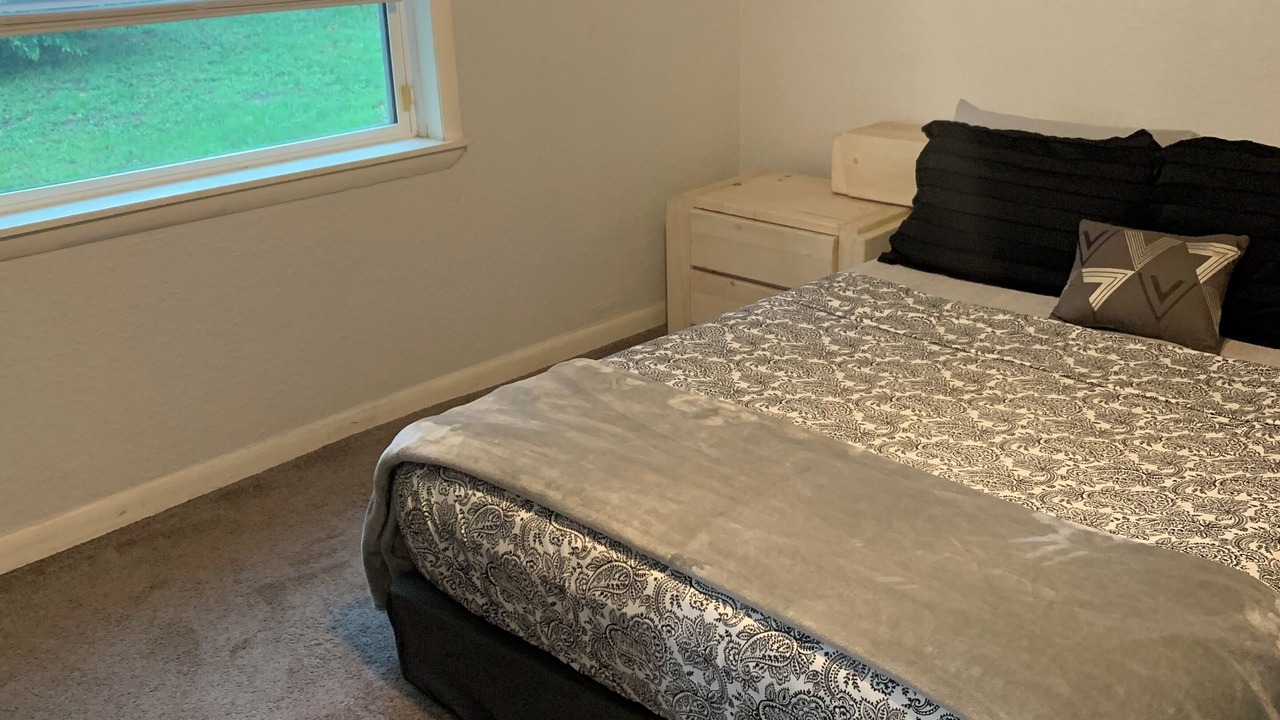 Photo of Bedroom in Northside