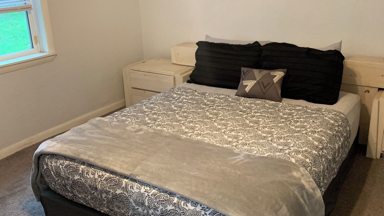 Photo of Bedroom in Northside