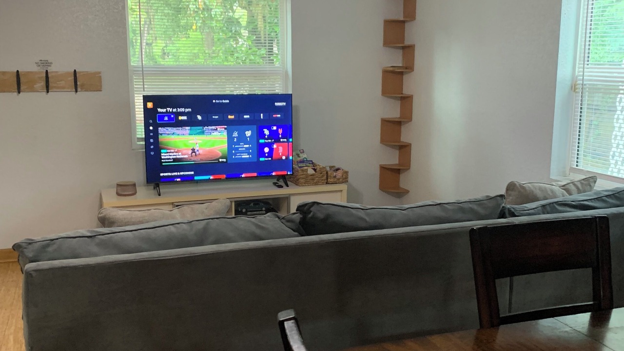 Photo of Livingroom in Northside