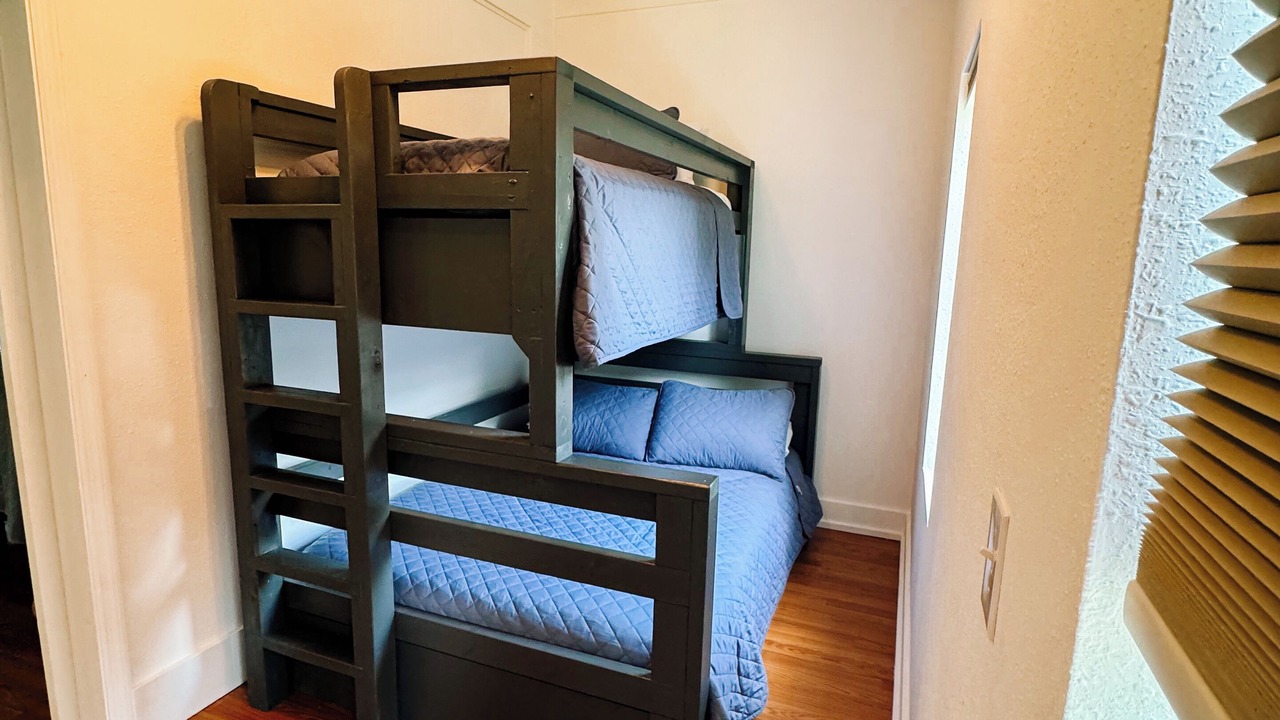 Photo of Bedroom in Bristol