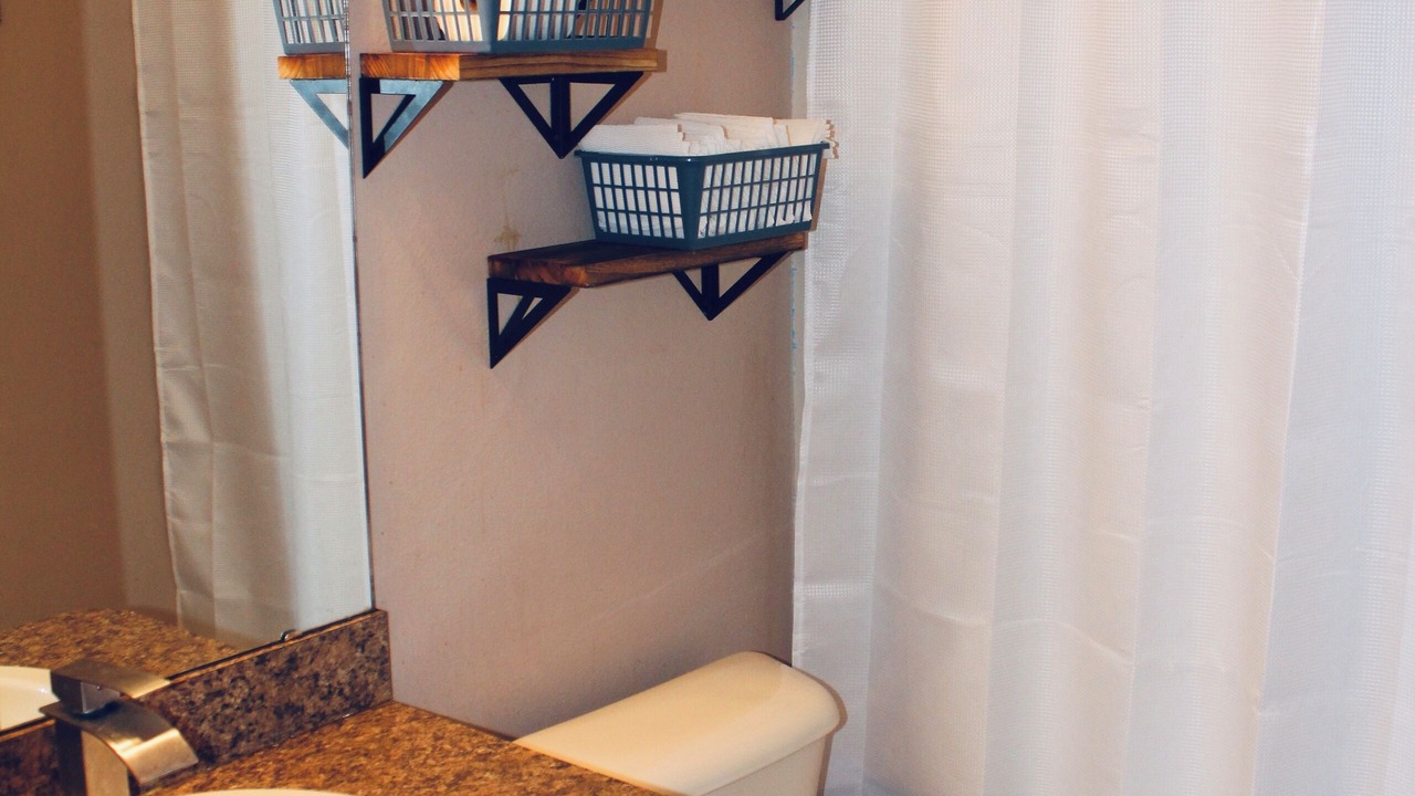 Photo of Bathroom in Pine Castle