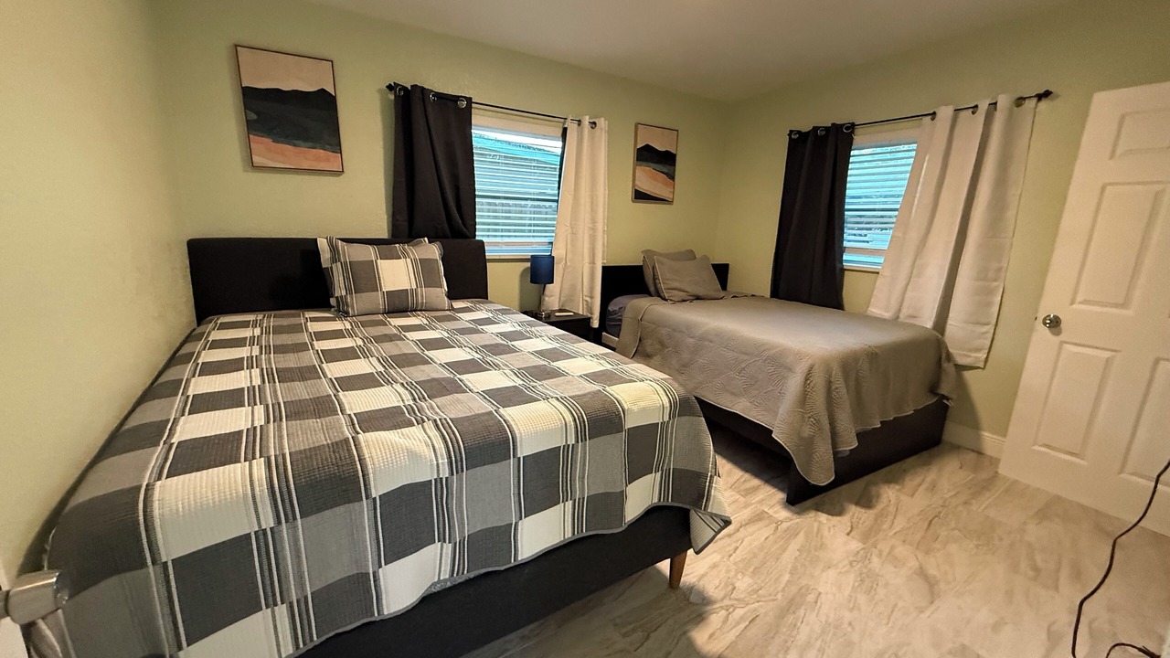 Photo of Bedroom in Pine Castle