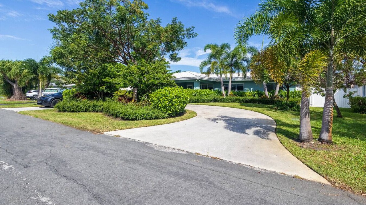 Photo of Outdoor in Garden Isles
