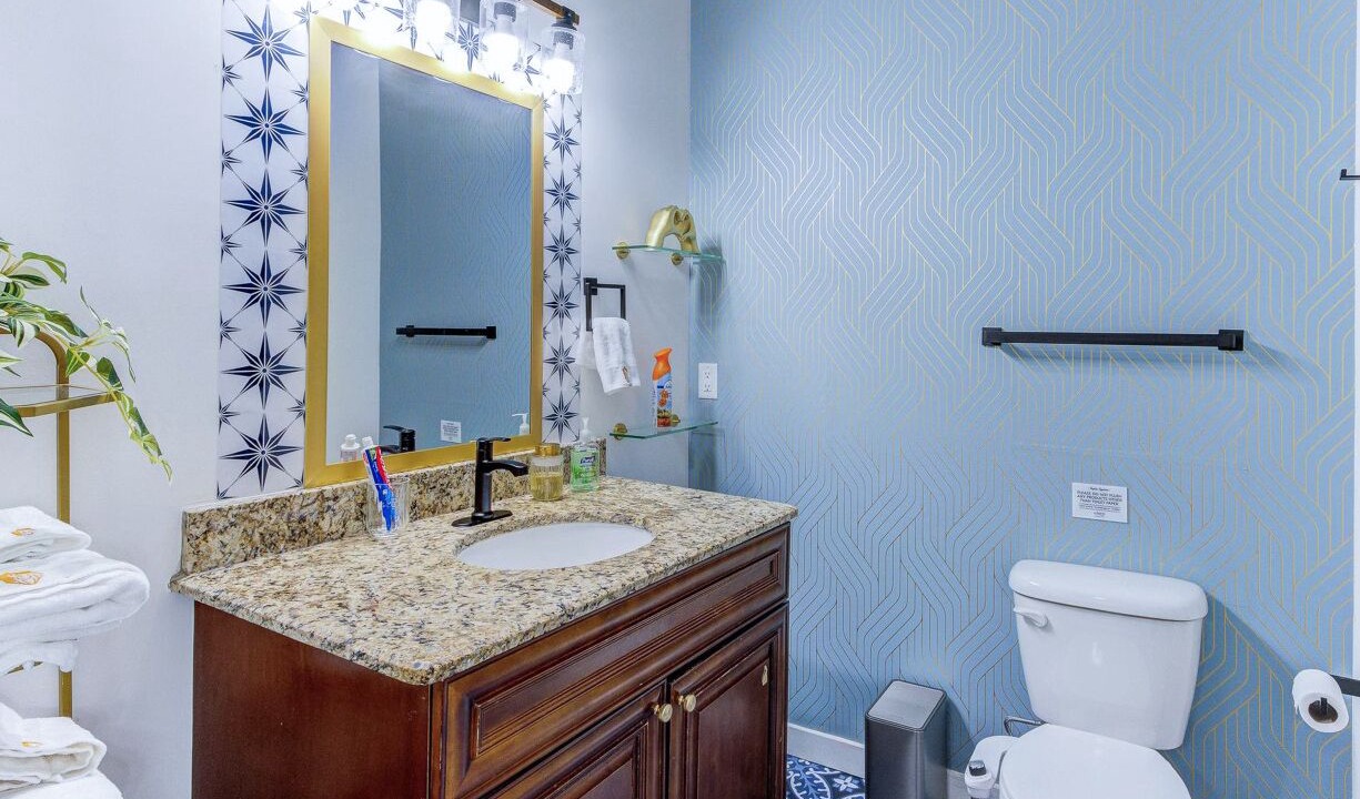 Photo of Bathroom in Downtown Memphis