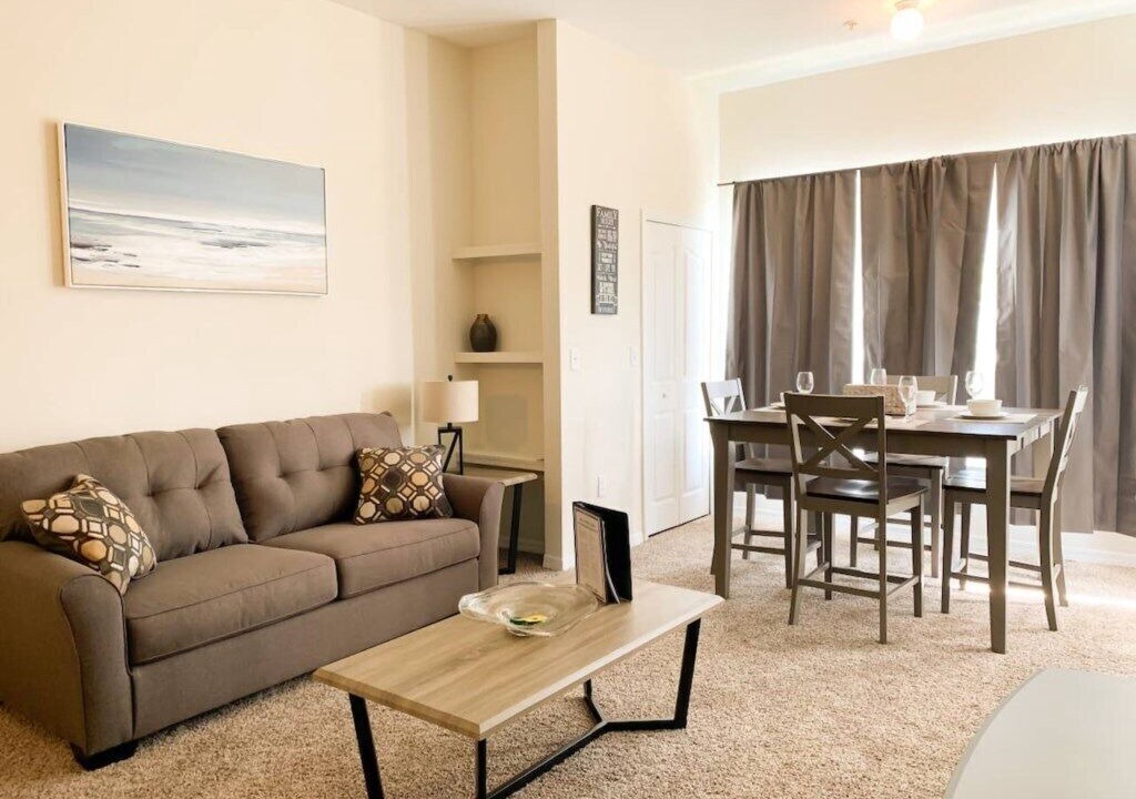 Photo of Livingroom in Lindfields