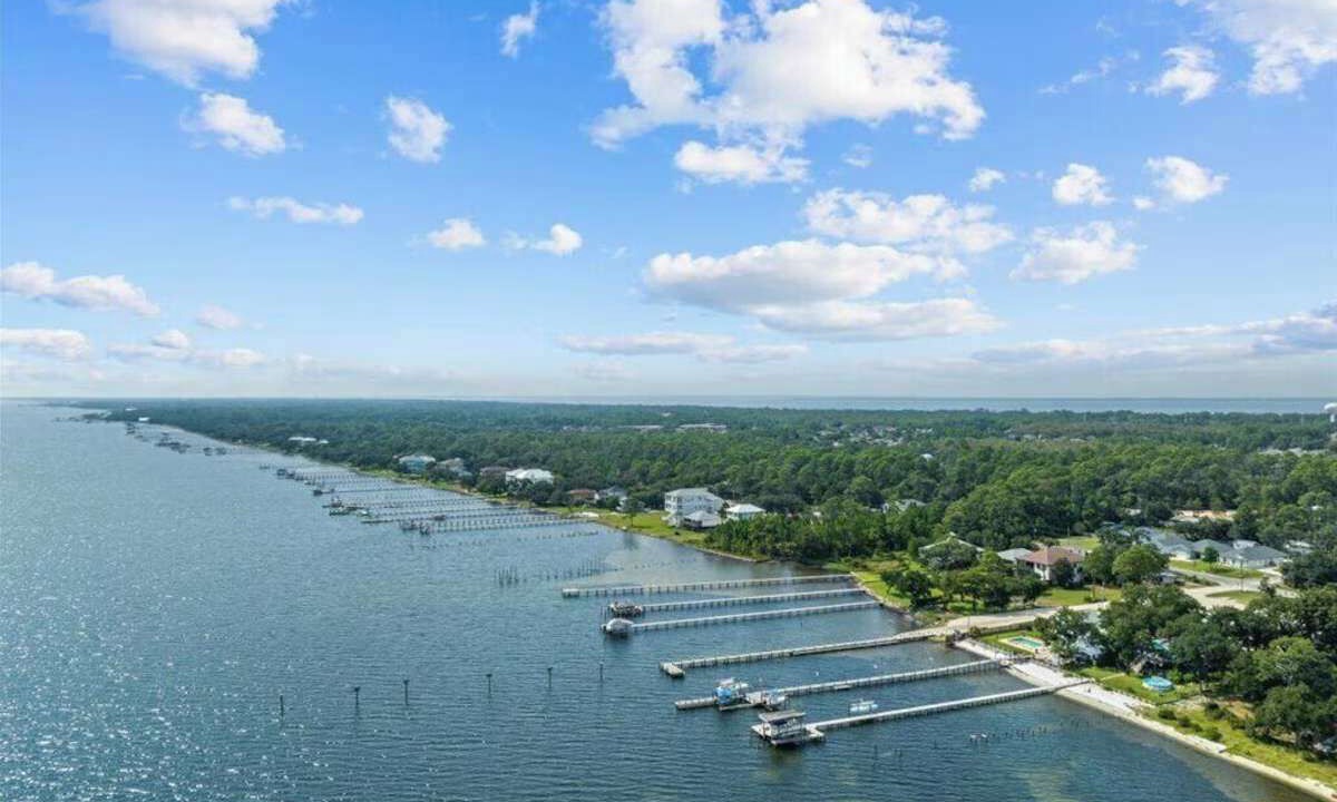 Photo of Outdoor in Gulf Breeze