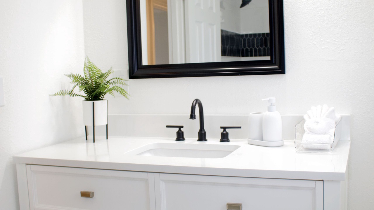 Photo of Bathroom in River Park