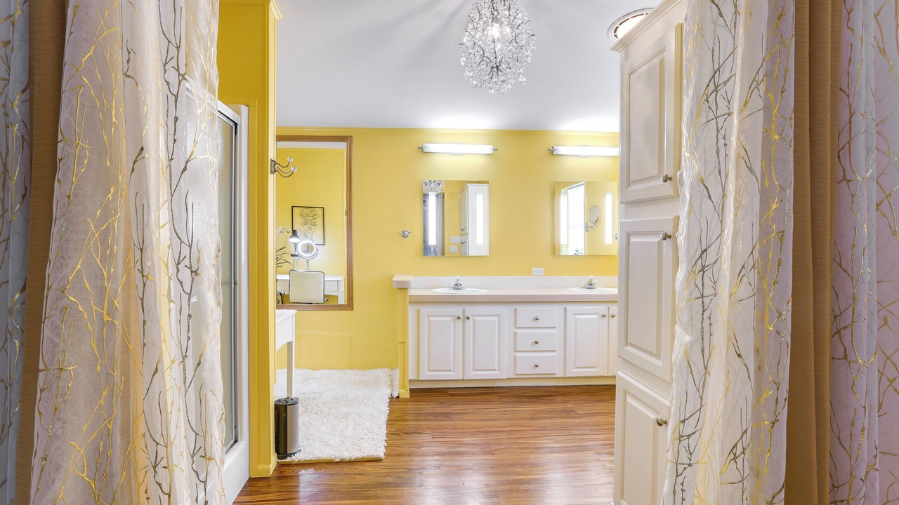 Photo of Bathroom in Naples