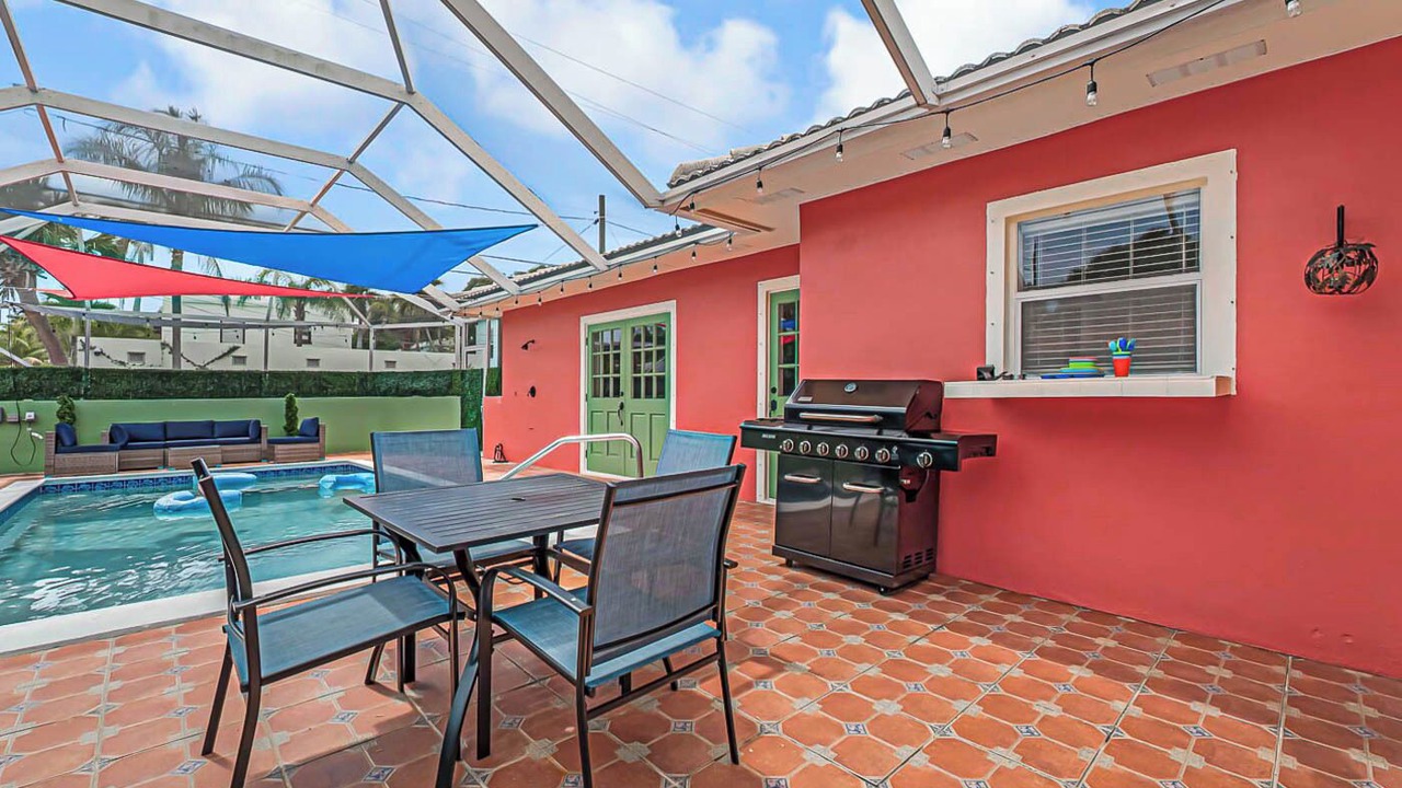 Photo of Outdoor in Parrot Cove