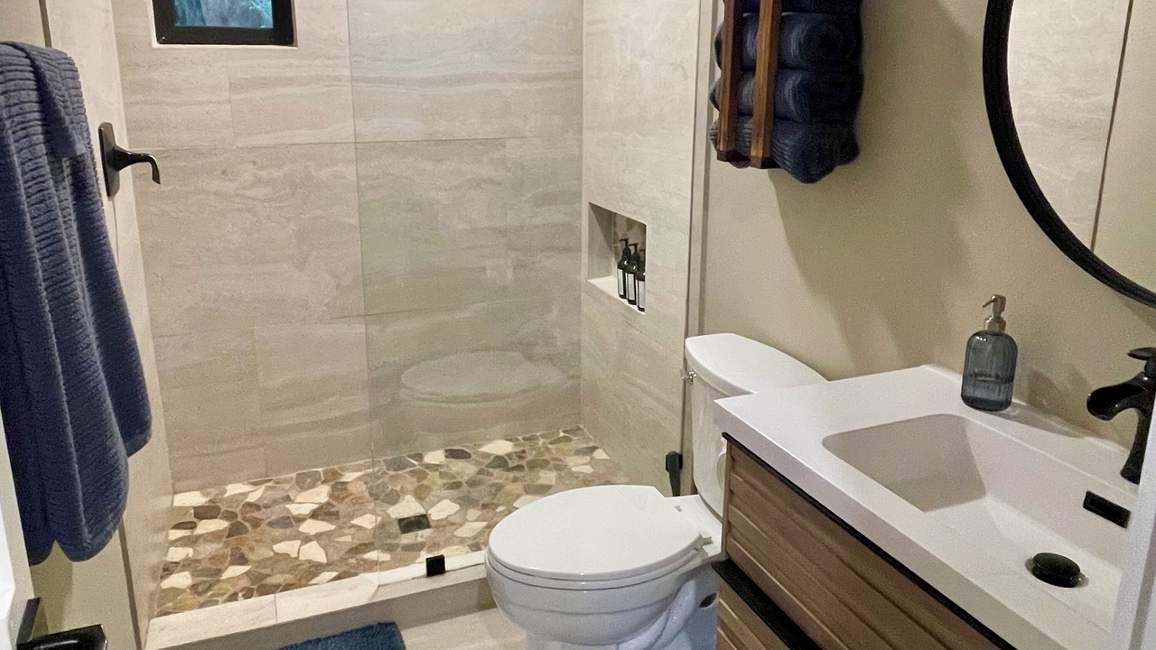 Photo of Bathroom in Palatka