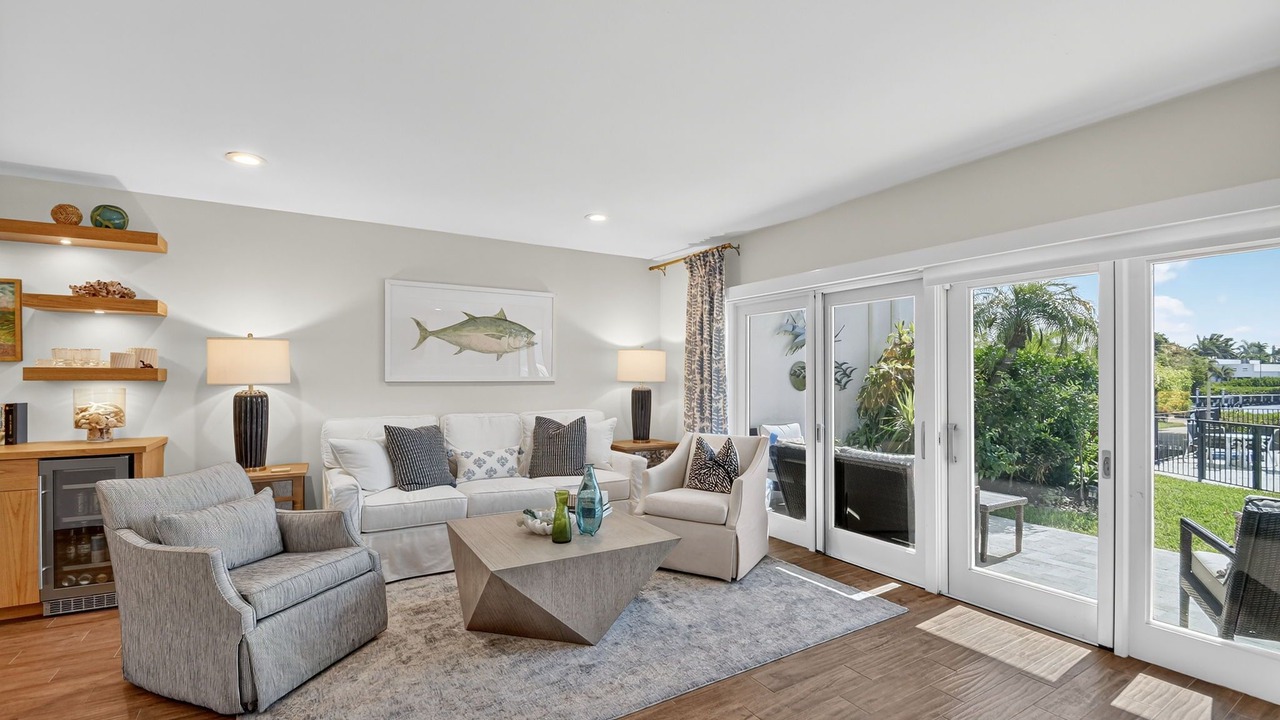 Photo of Livingroom in Palm Beach