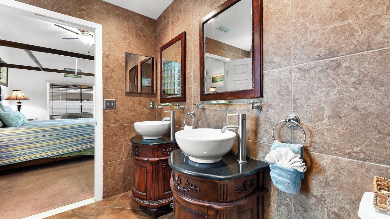 Photo of Bathroom in Lindfields