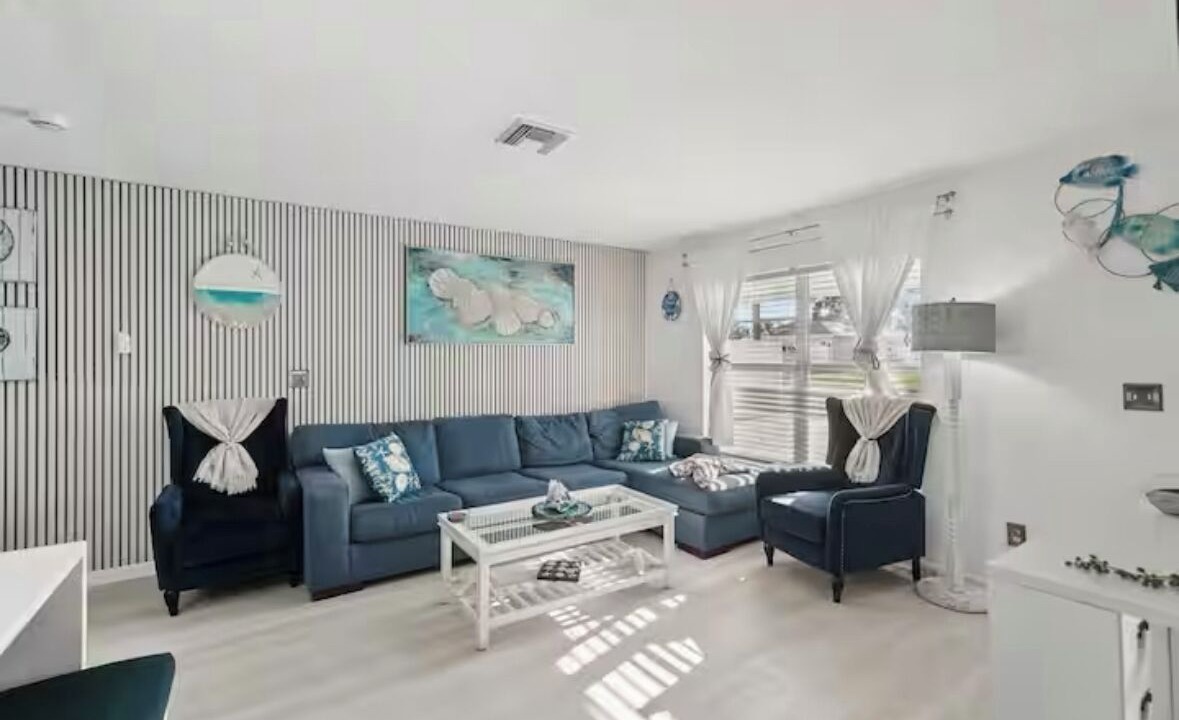 Photo of Livingroom in Fruitville