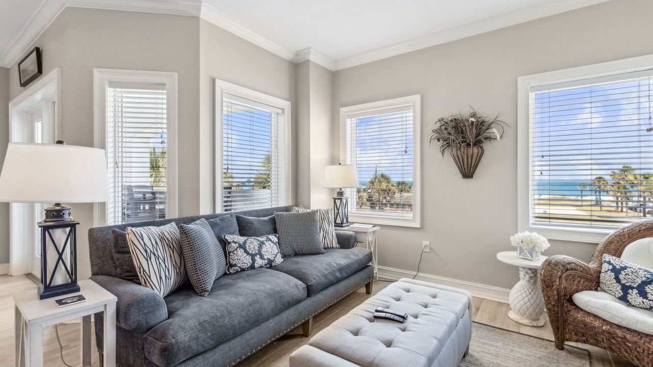 Photo of Livingroom in Fernandina Beach