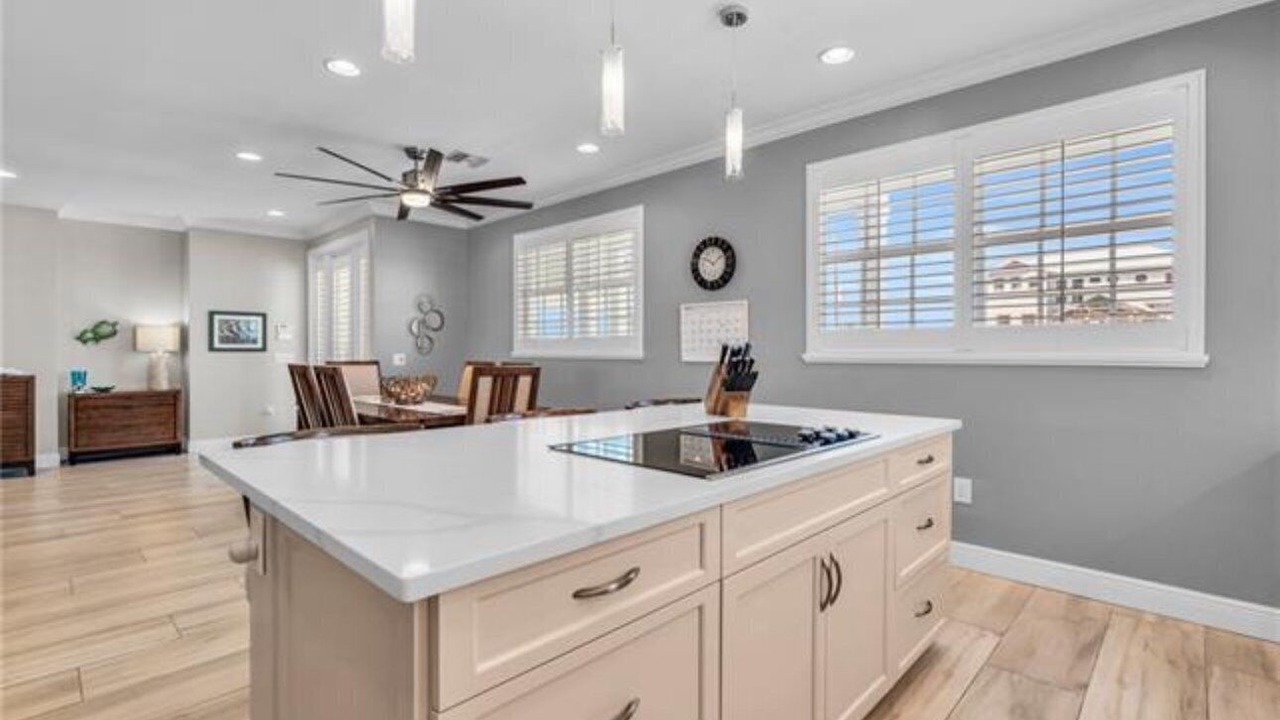 Photo of Kitchen in Mid Island