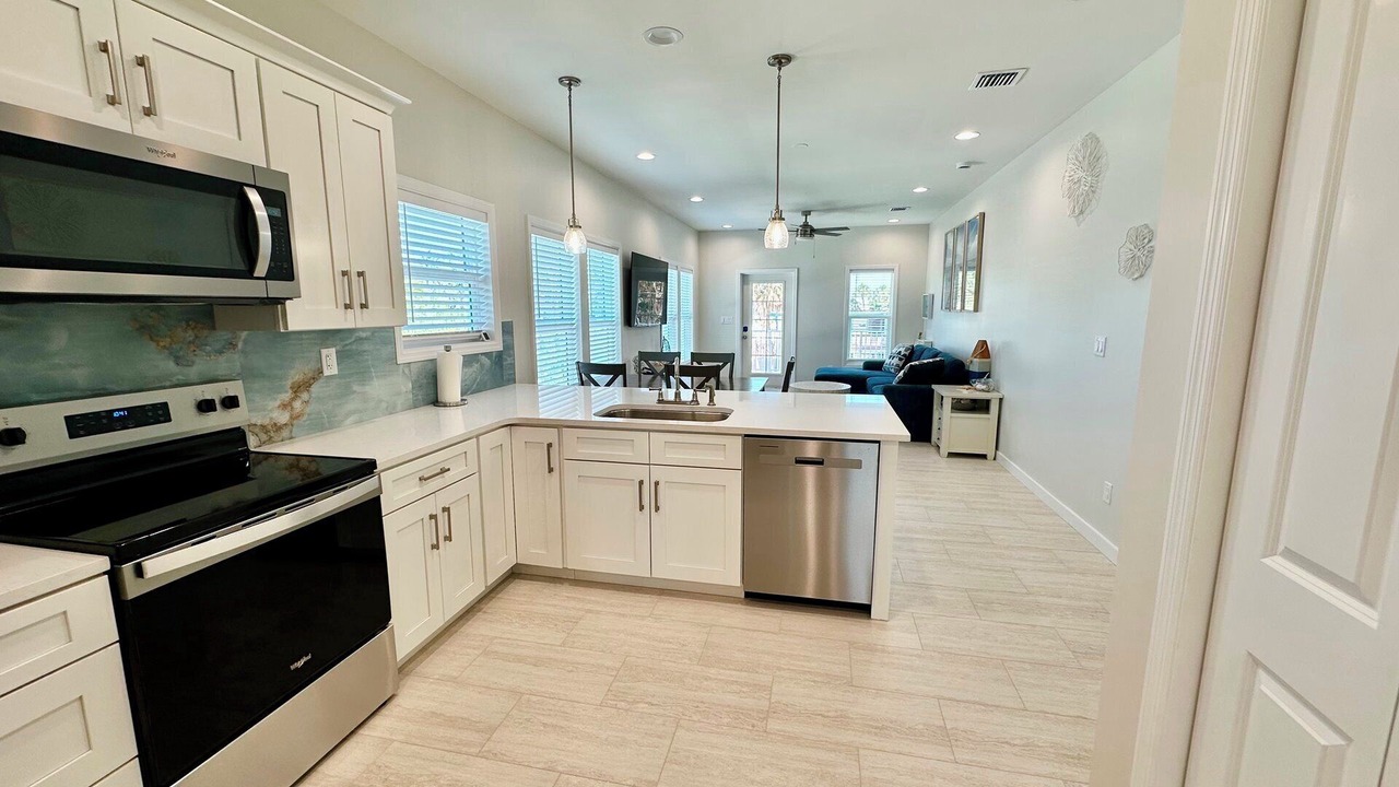 Photo of Kitchen in Mid Island