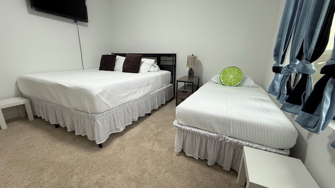 Photo of Bedroom in Homestead