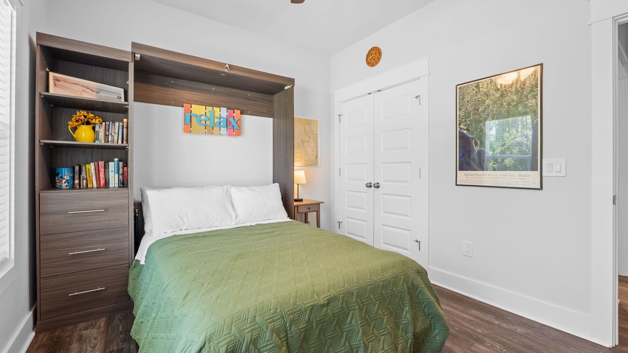 Photo of Bedroom in Magnolia Bluffs