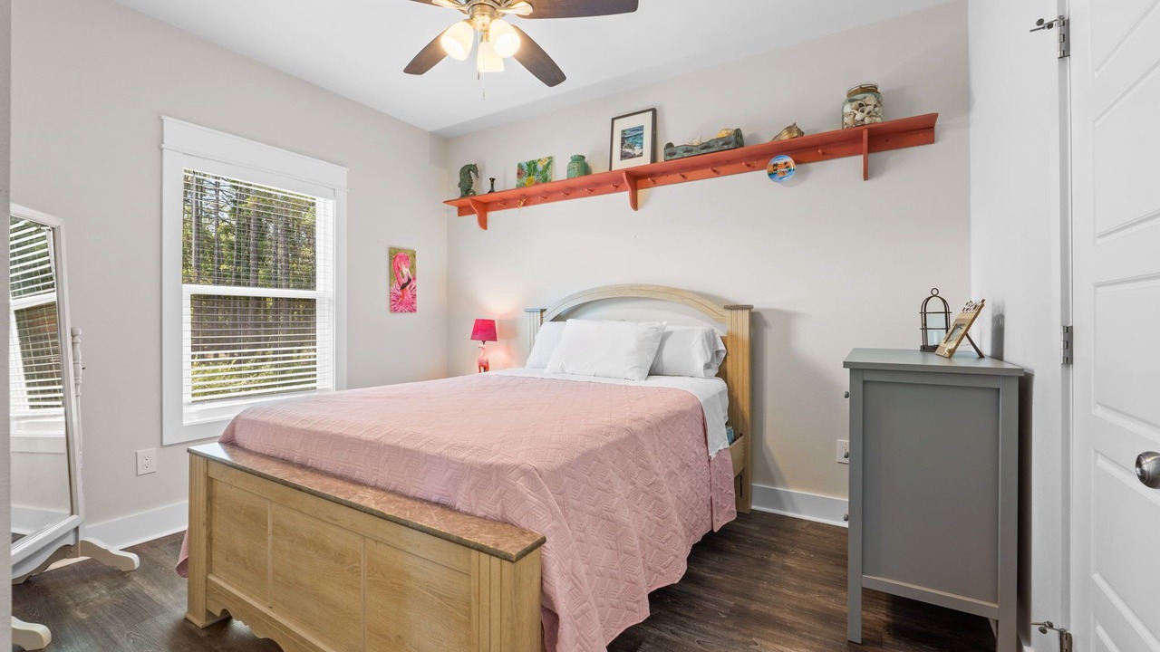 Photo of Bedroom in Magnolia Bluffs