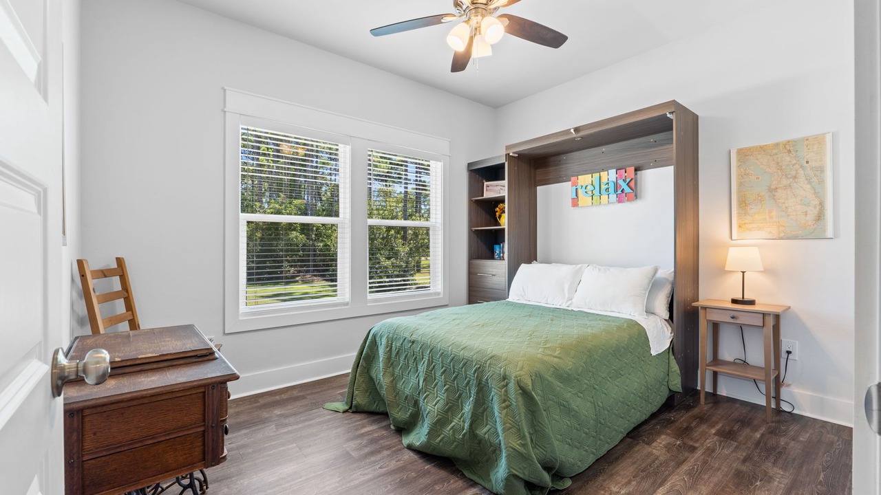 Photo of Bedroom in Magnolia Bluffs