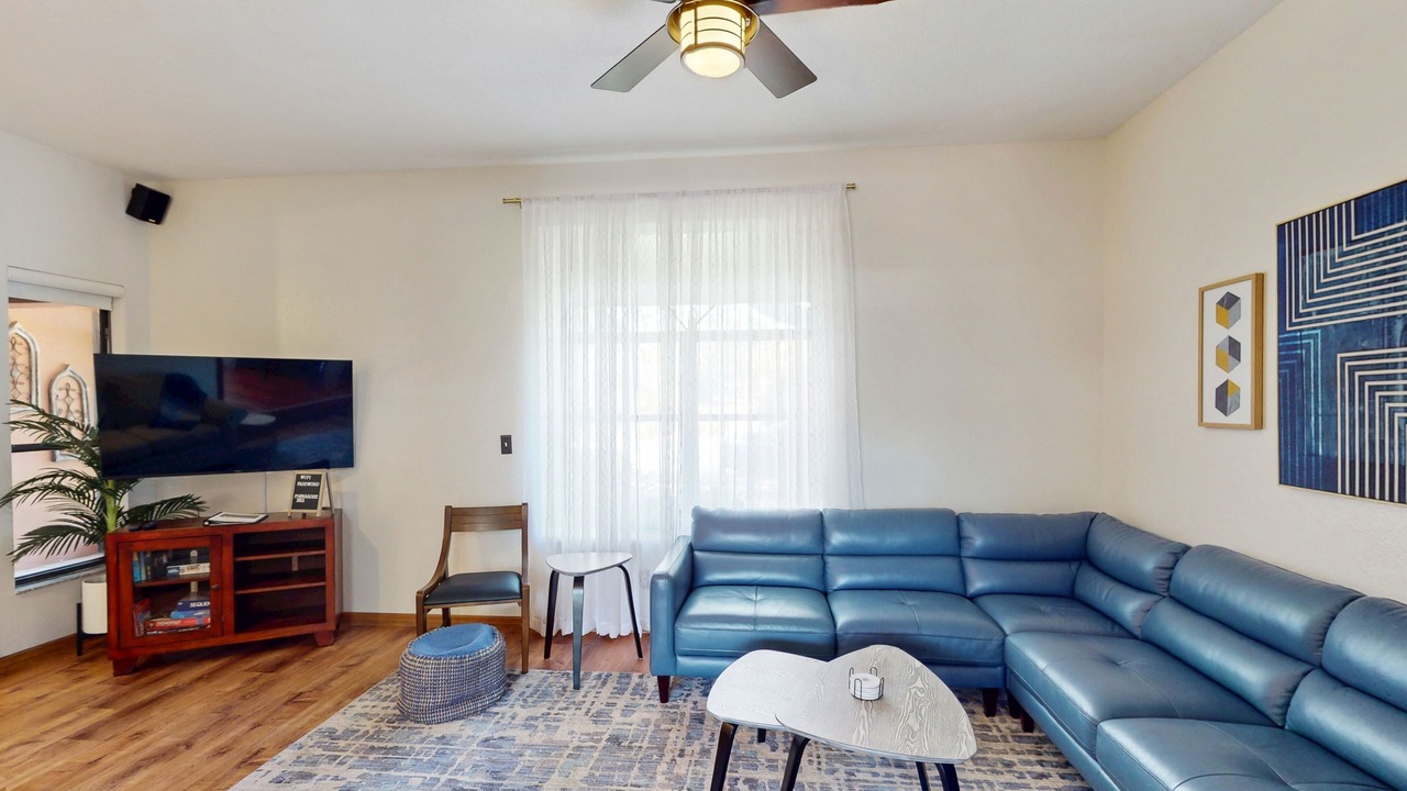Photo of Livingroom in Palm Harbor