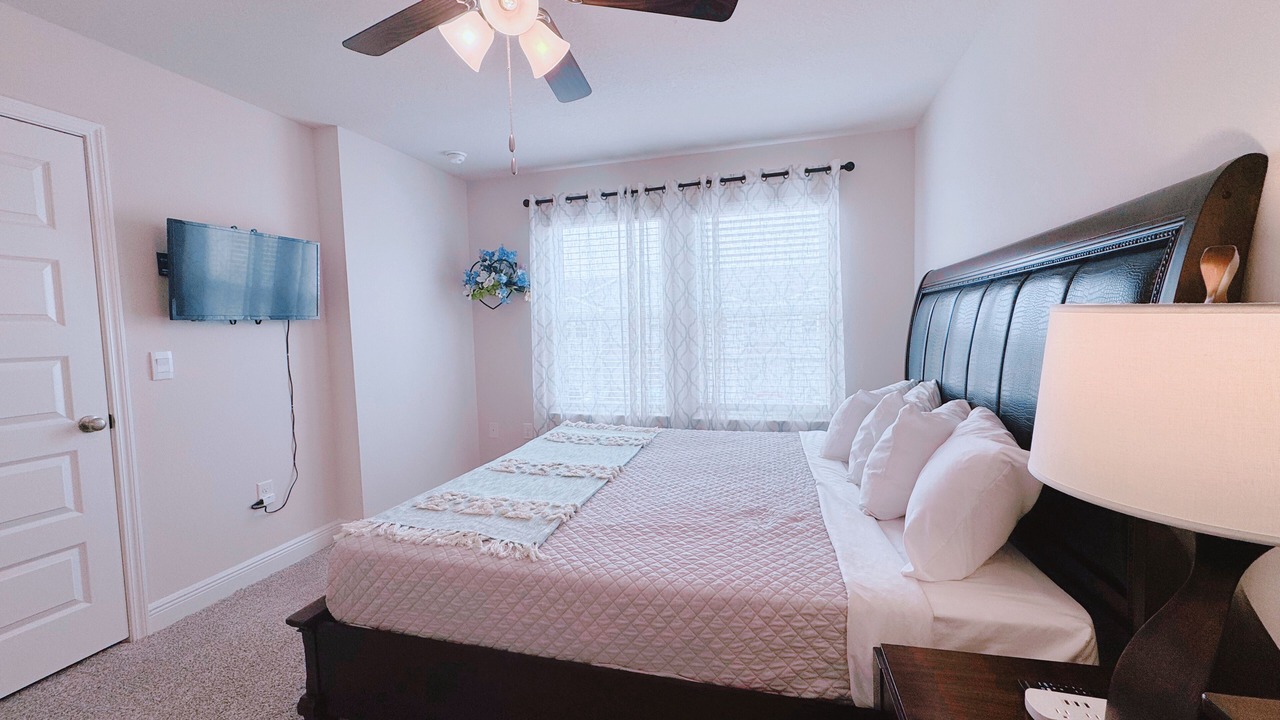 Photo of Bedroom in Gulf Breeze
