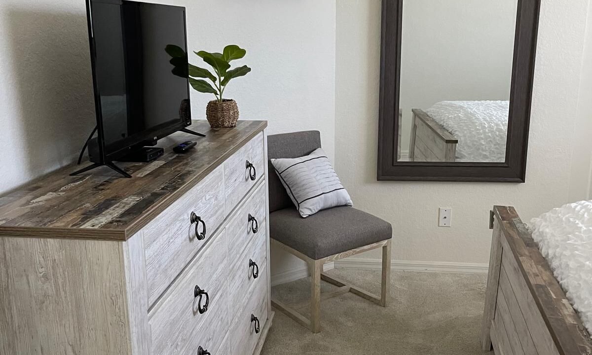 Photo of Bedroom in Kings Lake