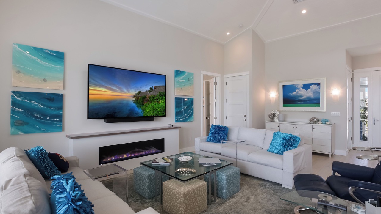 Photo of Livingroom in Golden Beach