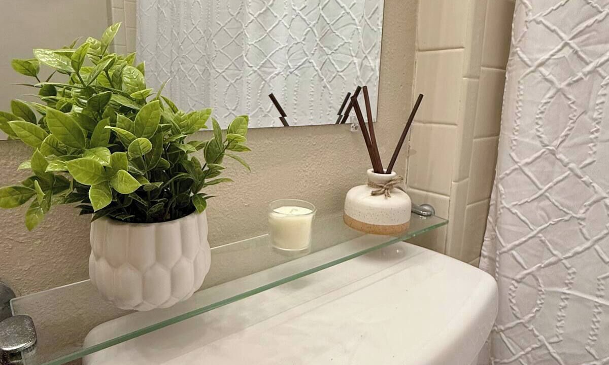 Photo of Bathroom in Greater Northdale