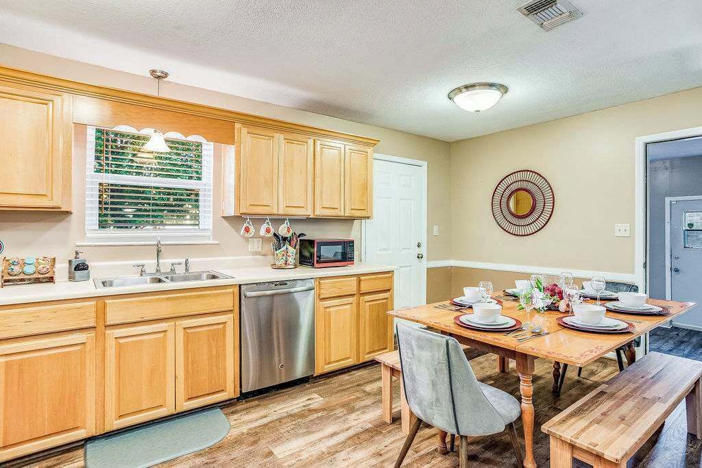 Photo of Kitchen in Pensacola Heights