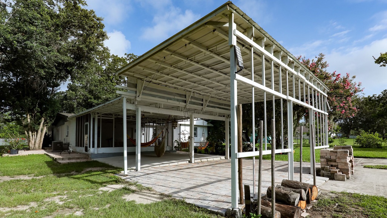 Photo of Outdoor in Seffner Community Alliance