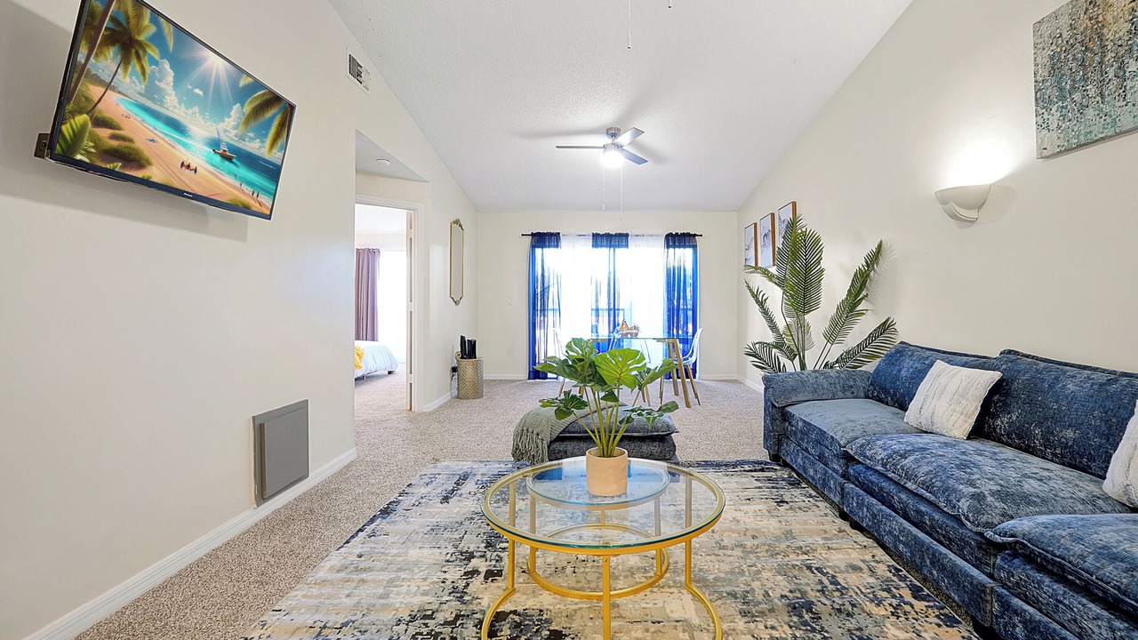 Photo of Livingroom in Oak Ridge
