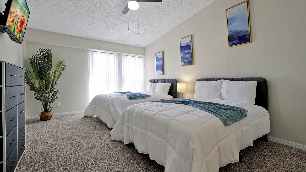 Photo of Bedroom in Oak Ridge