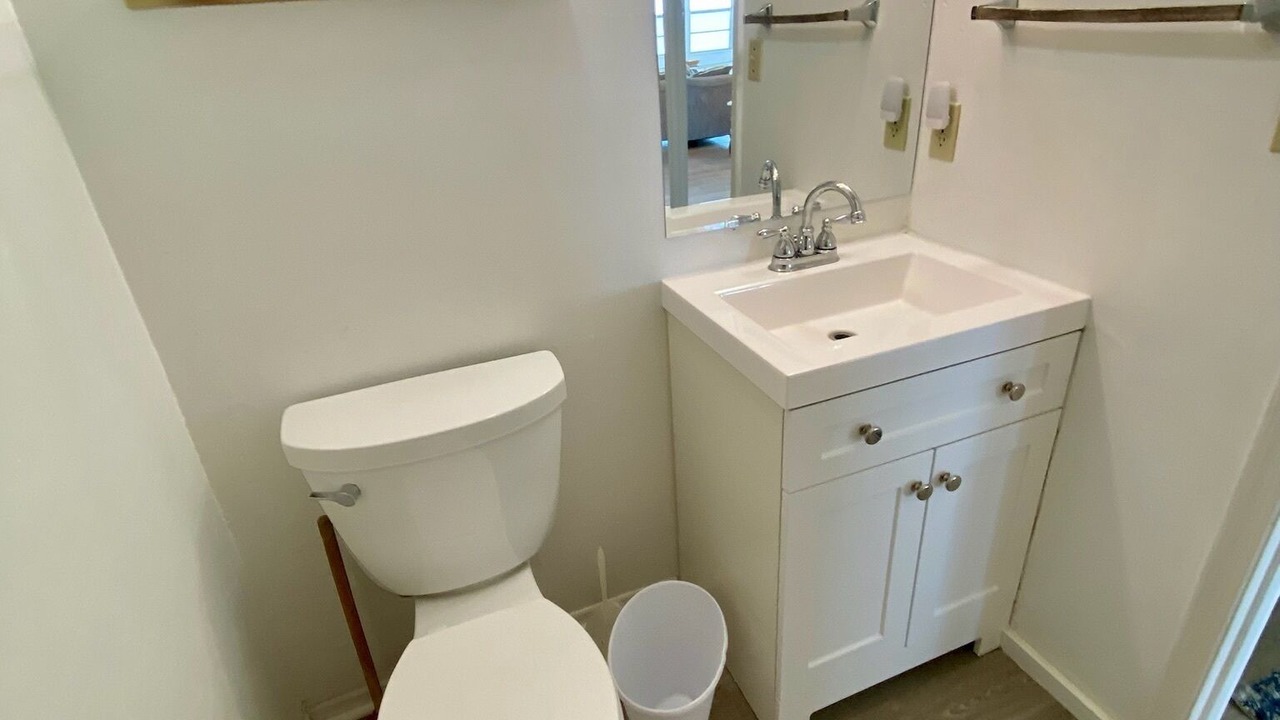 Photo of Bathroom in Alligator Point