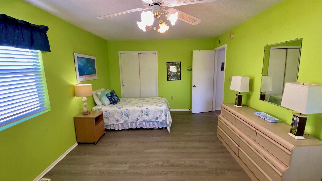Photo of Bedroom in Alligator Point